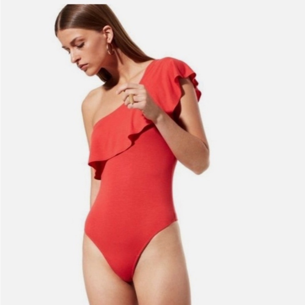 Babaton Red One-Shoulder Bodysuit